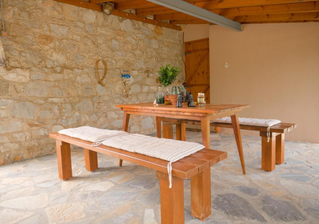 Santa Cruz Country Cottage Kallithea  ภายนอก รูปภาพ