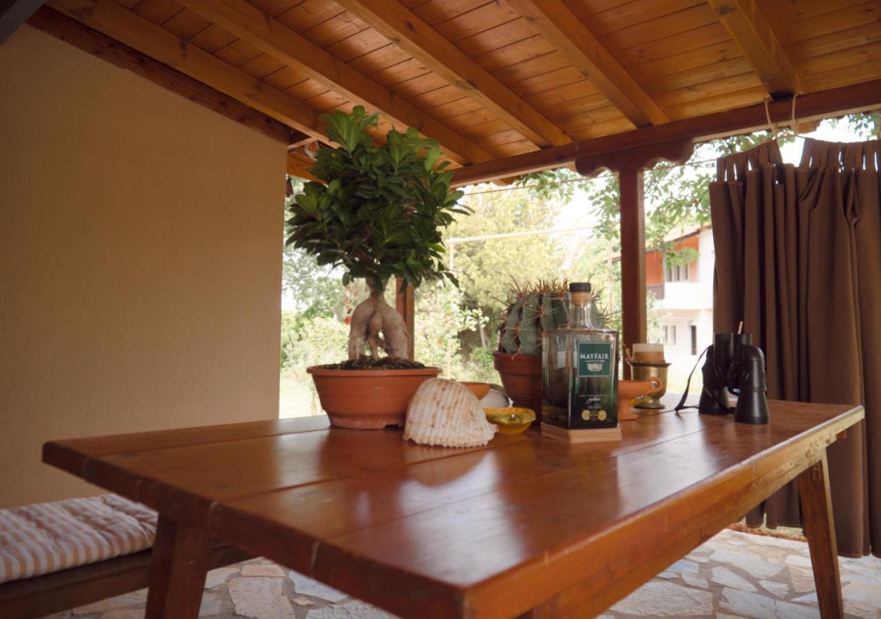 Santa Cruz Country Cottage Kallithea  ภายนอก รูปภาพ
