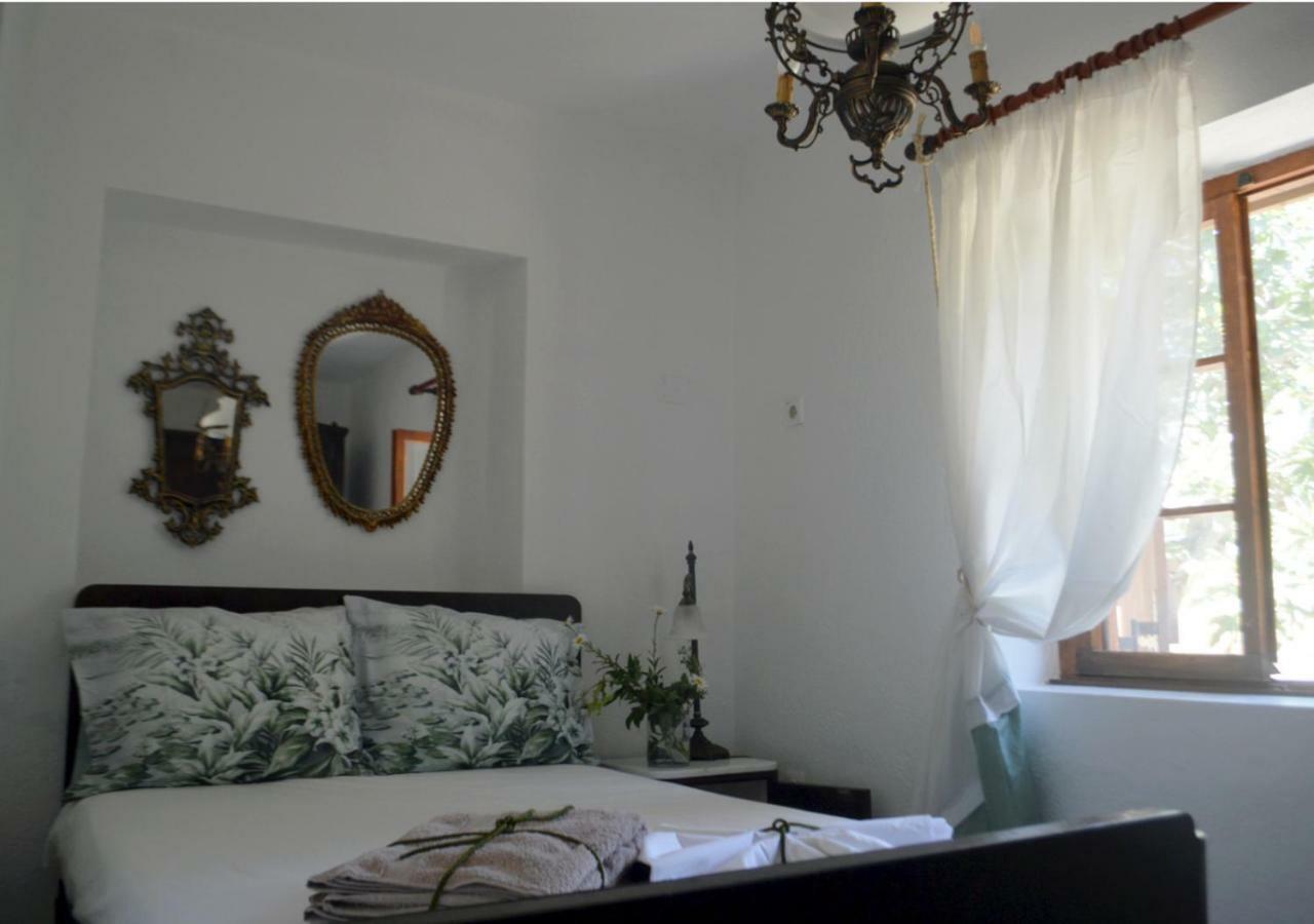 Santa Cruz Country Cottage Kallithea  ภายนอก รูปภาพ